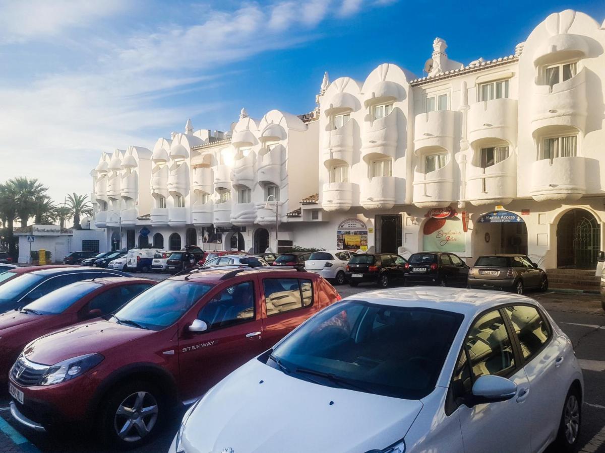 Homelystay-Benalmadena, Puerto Marina Exterior photo