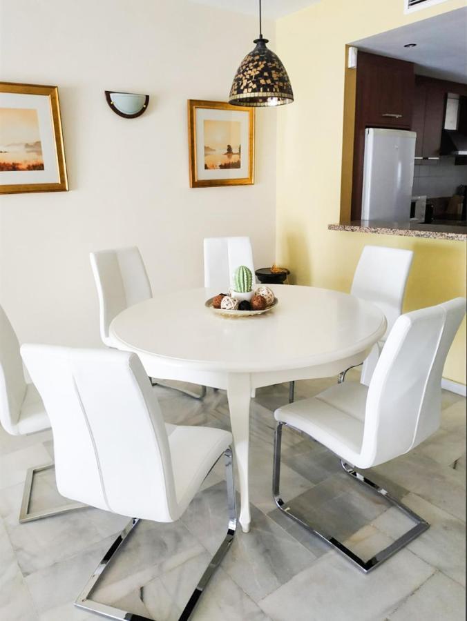 Homelystay-Benalmadena, Puerto Marina Exterior photo